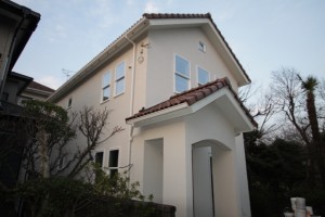 市川市 27坪 アンティーク調の土間のある建物