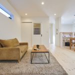 朝陽を愛でながらくつろげるリビング