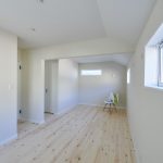 将来2部屋に区切れるように配慮した子供部屋