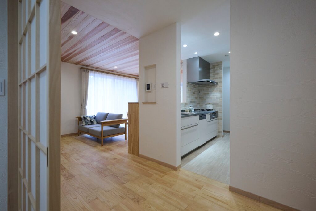 生活動線を配慮したニッチにスイッチを集約　