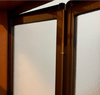 お風呂　中折ドア交換