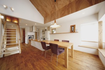 松戸市 39坪 緑豊かな環境に調和する家