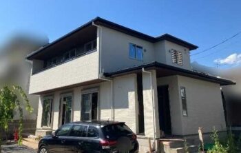 市川市の新築工事の外観と内装の進捗状況