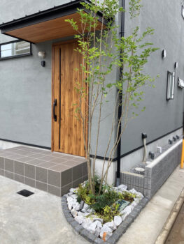 市川市Ｋ様邸植栽工事が完了しました！