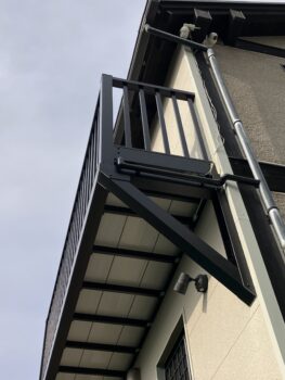 雨漏り解消！大壁サイディング施工＋ベランダ交換工事